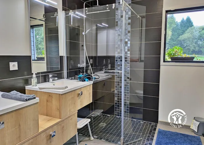 La Lande Du Pont בית נופש *